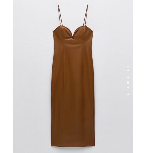 Bloggers fav Zara faux leather dress - Picture 12 of 13